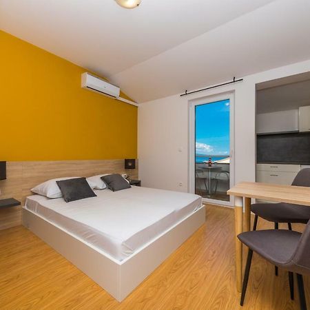 Apartments Gavran 巴什卡沃达 外观 照片