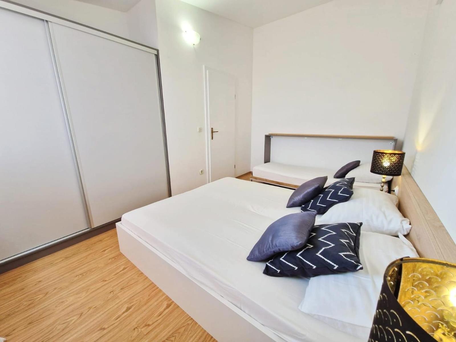 Apartments Gavran 巴什卡沃达 客房 照片