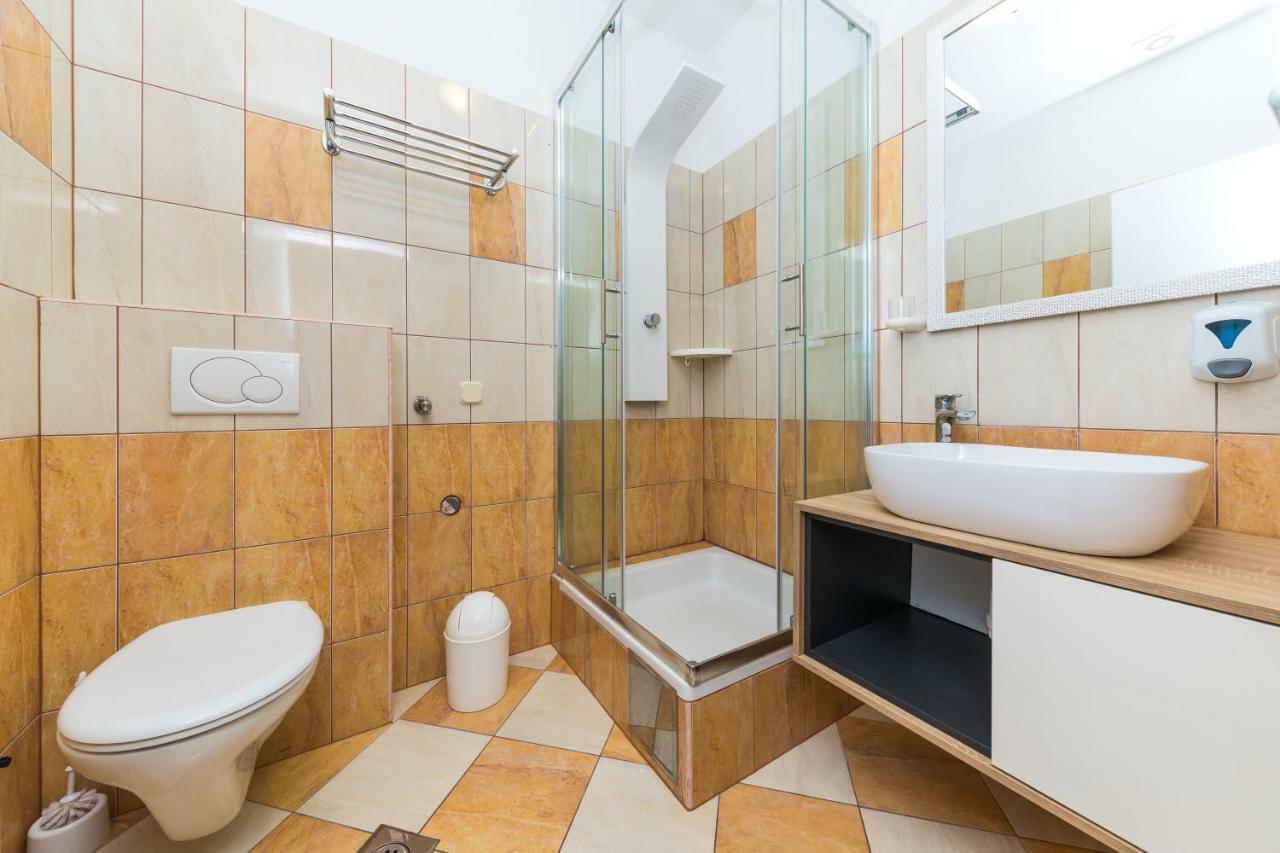 Apartments Gavran 巴什卡沃达 外观 照片