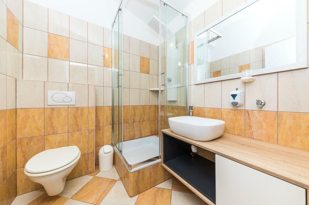 Apartments Gavran 巴什卡沃达 外观 照片