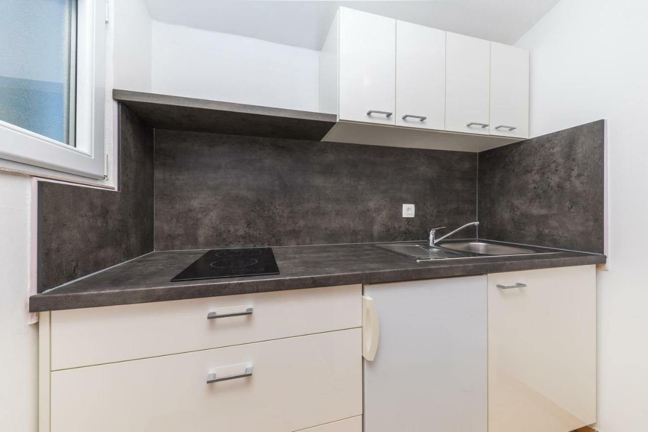 Apartments Gavran 巴什卡沃达 外观 照片