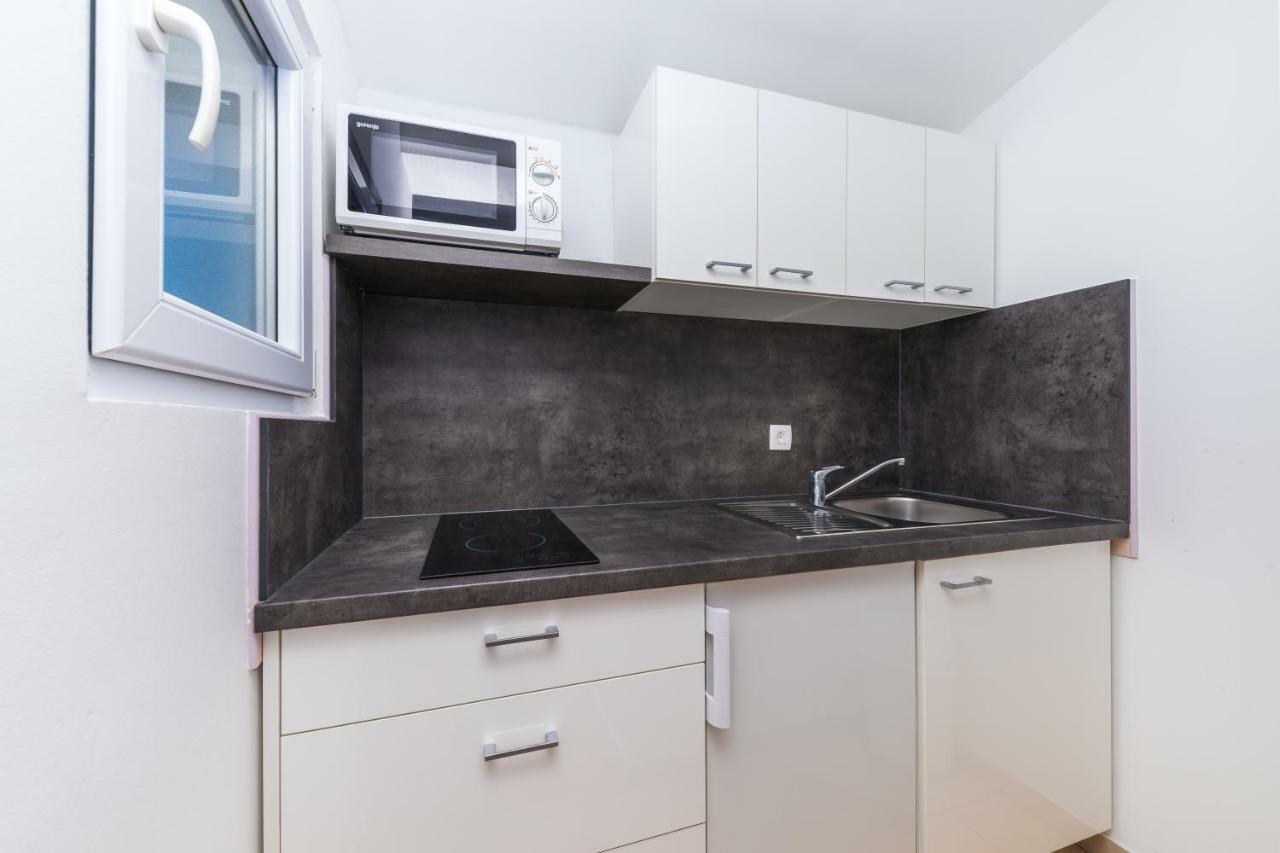 Apartments Gavran 巴什卡沃达 外观 照片