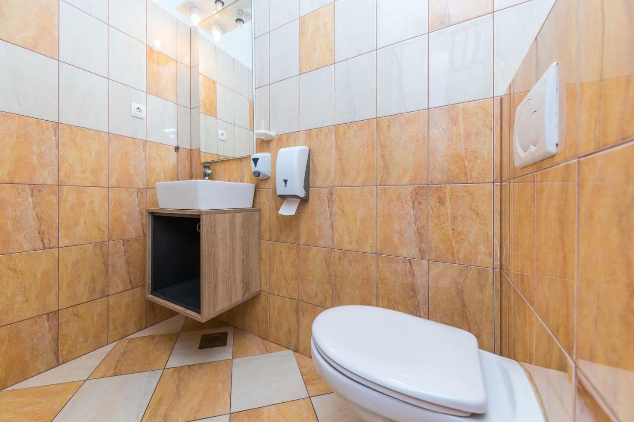 Apartments Gavran 巴什卡沃达 外观 照片