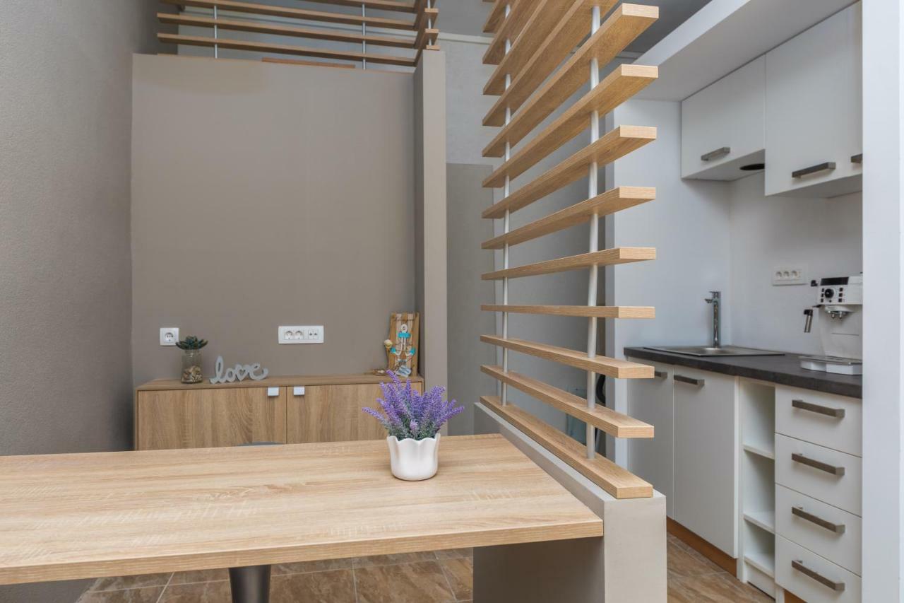 Apartments Gavran 巴什卡沃达 外观 照片